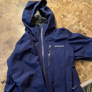 BRAND NEW Dark Blue Patagonia Windbreaker Jacket